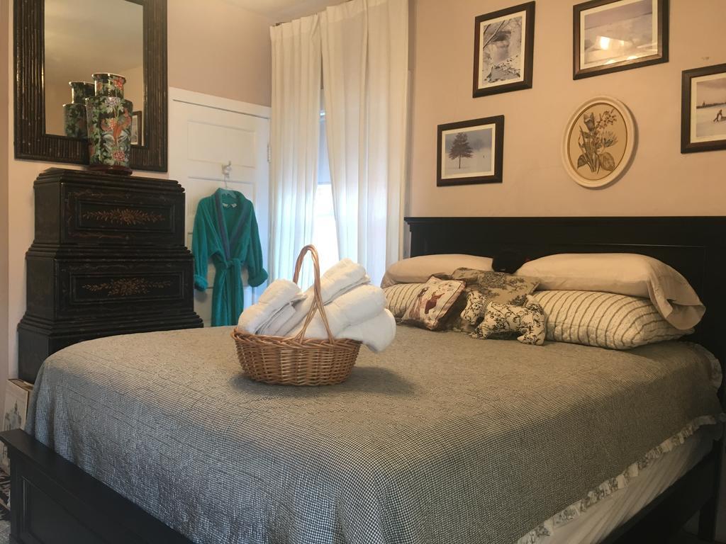 لوس أنجلوس Dresden B & B الغرفة الصورة